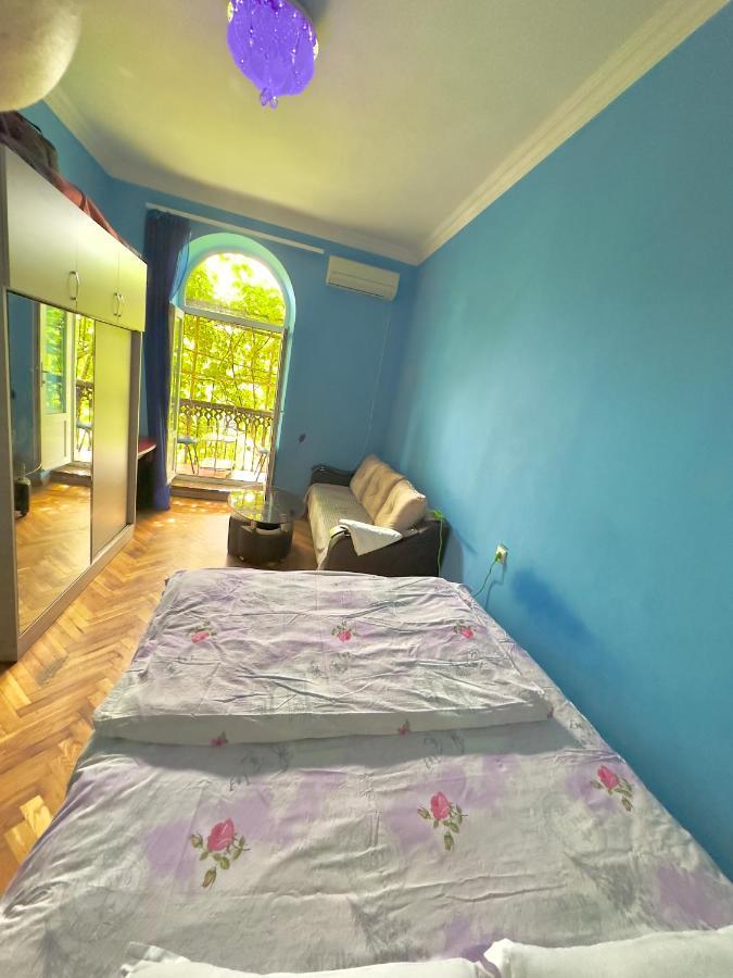 Karson Guest House And Tours Yerevan Bagian luar foto
