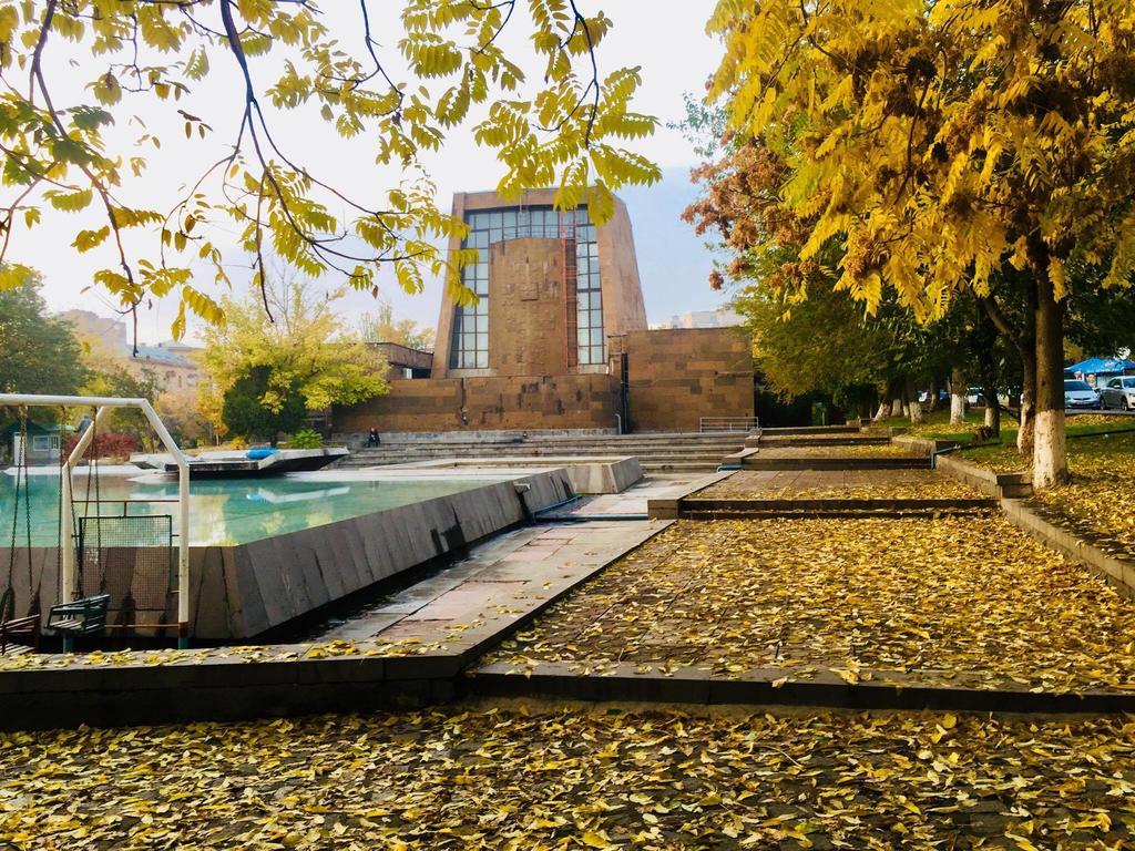 Karson Guest House And Tours Yerevan Bagian luar foto